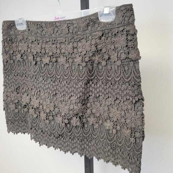 American Eagle Crochet Skirt - Picture 2 of 4